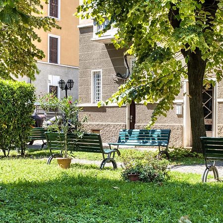 Walk To Navigli - Via Gola - 2 Bedrooms Apt Milán Exterior foto
