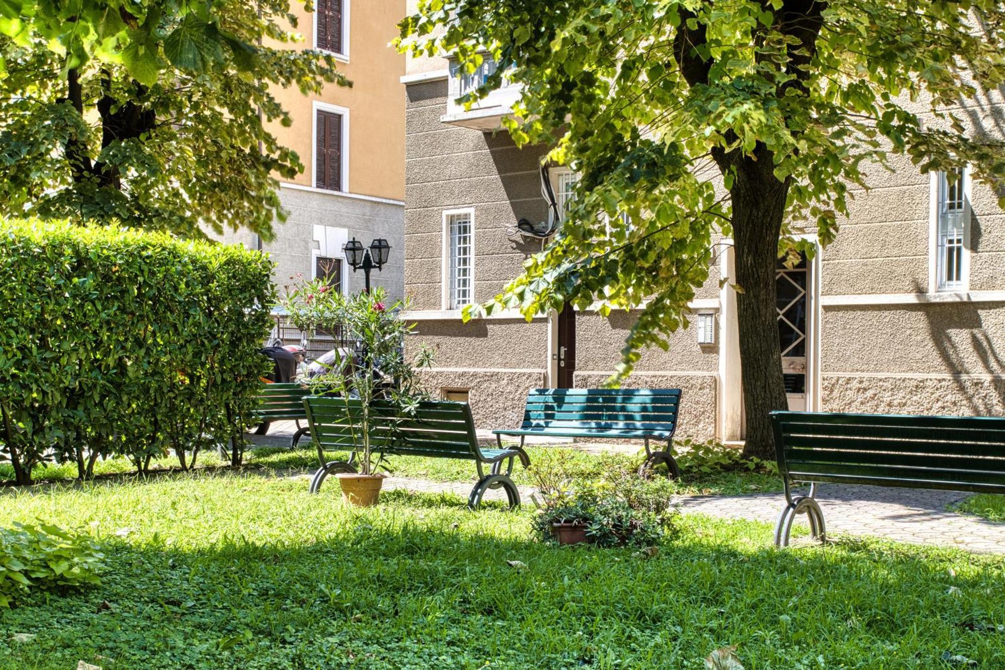 Walk To Navigli - Via Gola - 2 Bedrooms Apt Milán Exterior foto